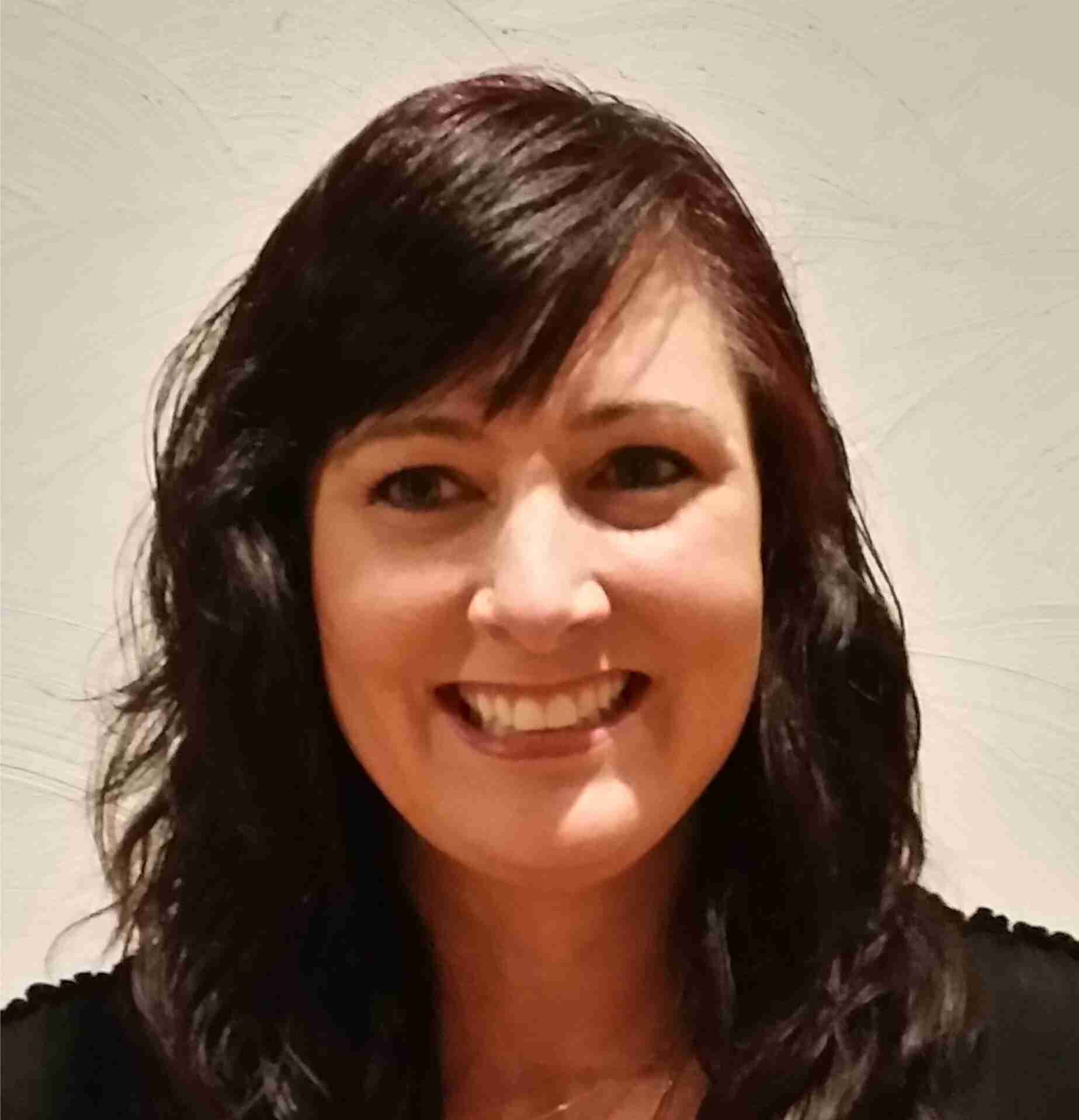 Kimberly Mikaelian - Financial Administrator, Dentistry Revolution